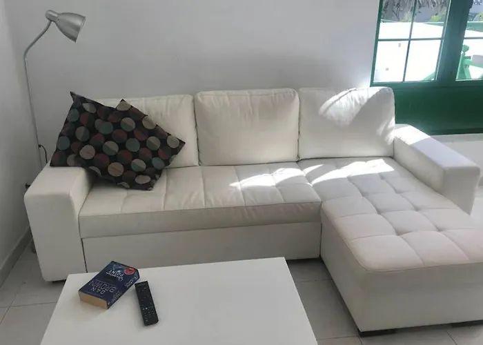 Vrys Close To The 卡门港