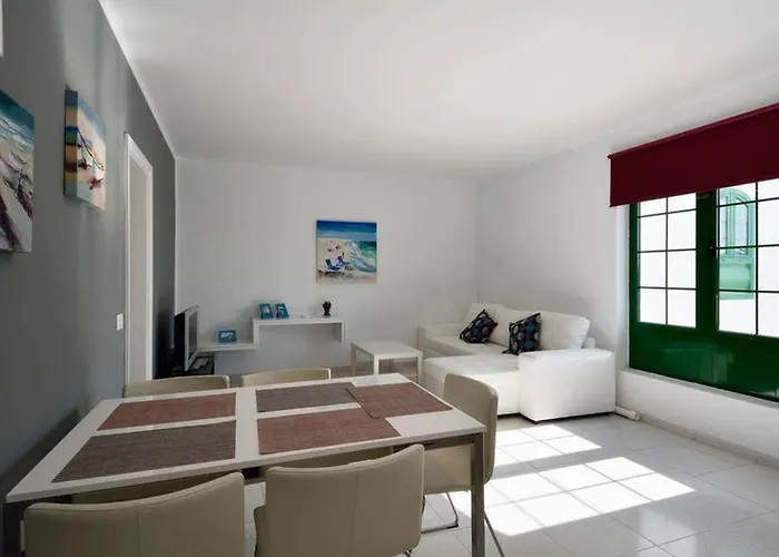 Vrys Close To The * Puerto del Carmen (Lanzarote)